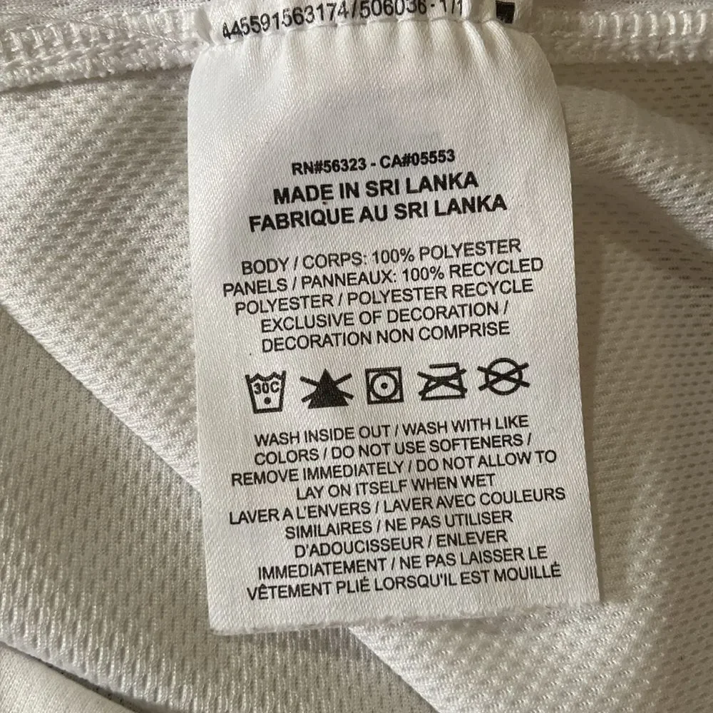 Nike Dri-Fit Shirt Kids Size M